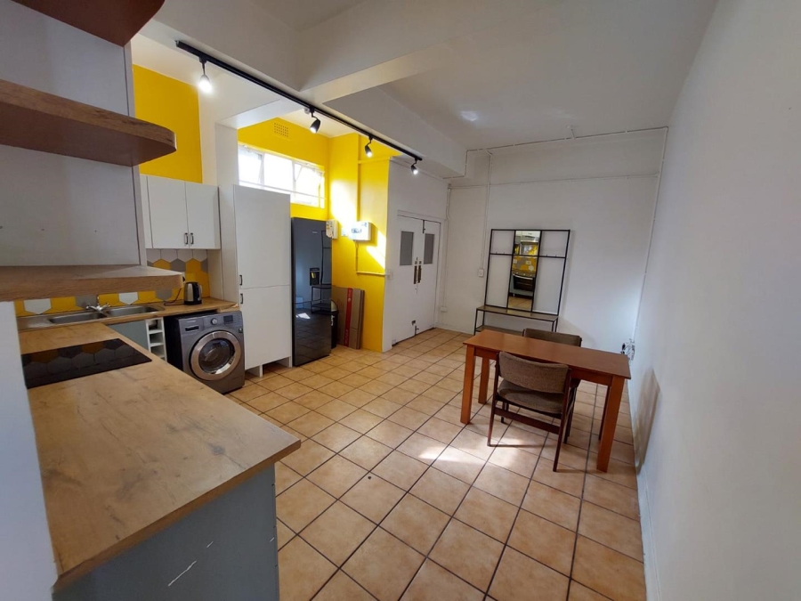 To Let 2 Bedroom Property for Rent in Observatory Western Cape
